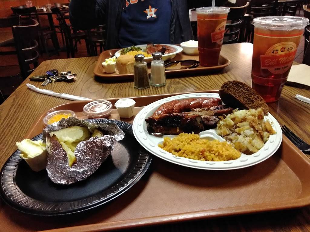 Bill Miller Bar-B-Q | restaurant | 1720 N New Braunfels Ave, San Antonio, TX 78208, USA | 2102244884 OR +1 210-224-4884