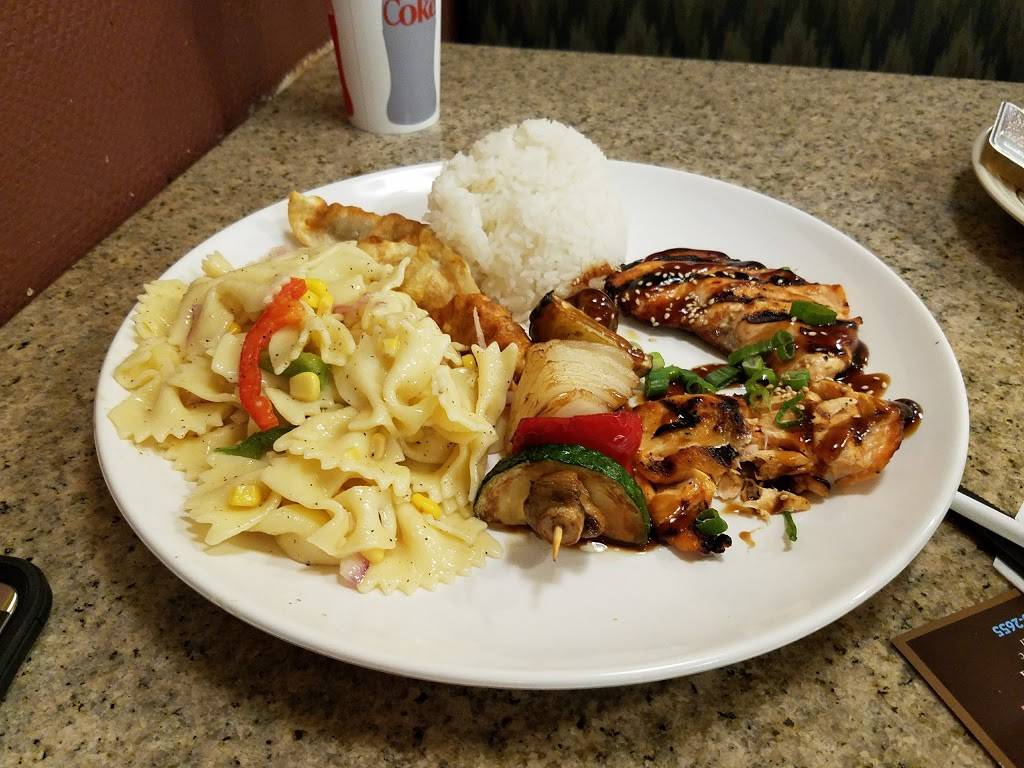 Kiku Japanese Grill | restaurant | 888 New Los Angeles Ave, Moorpark, CA 93021, USA | 8055232655 OR +1 805-523-2655