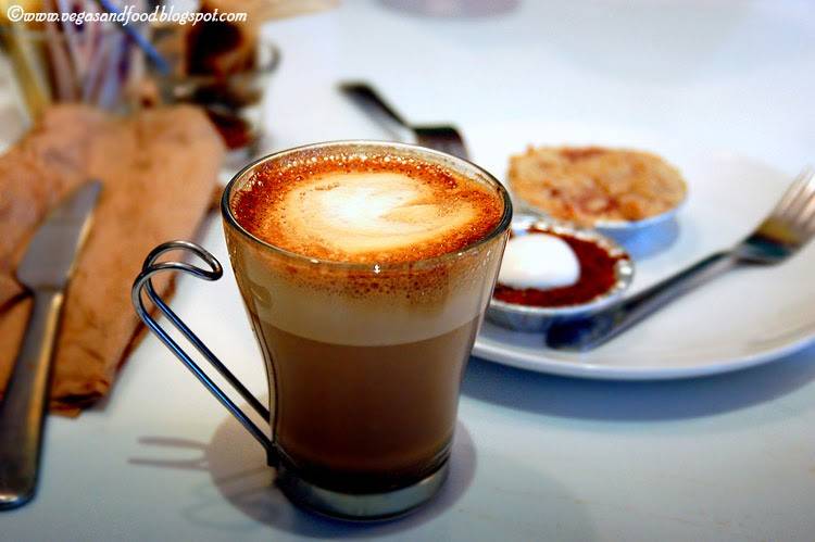 simplethings 3rd Street | meal delivery | 8310 W 3rd St, Los Angeles, CA 90048, USA | 3235923390 OR +1 323-592-3390