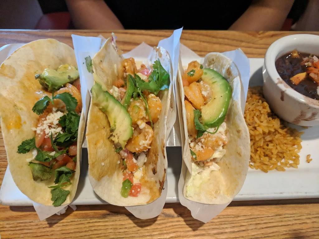 Chilis Grill & Bar | meal takeaway | 824 E US Hwy 80, Forney, TX 75126, USA | 9725521663 OR +1 972-552-1663