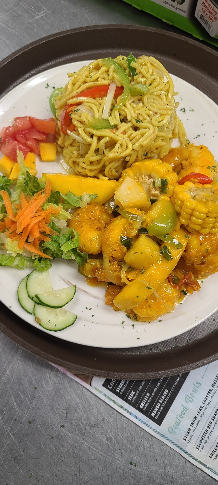 Caribbean Island Restaurant & Bar | restaurant | 229 Woodcleft Ave, Freeport, NY 11520, USA | 5164157616 OR +1 516-415-7616