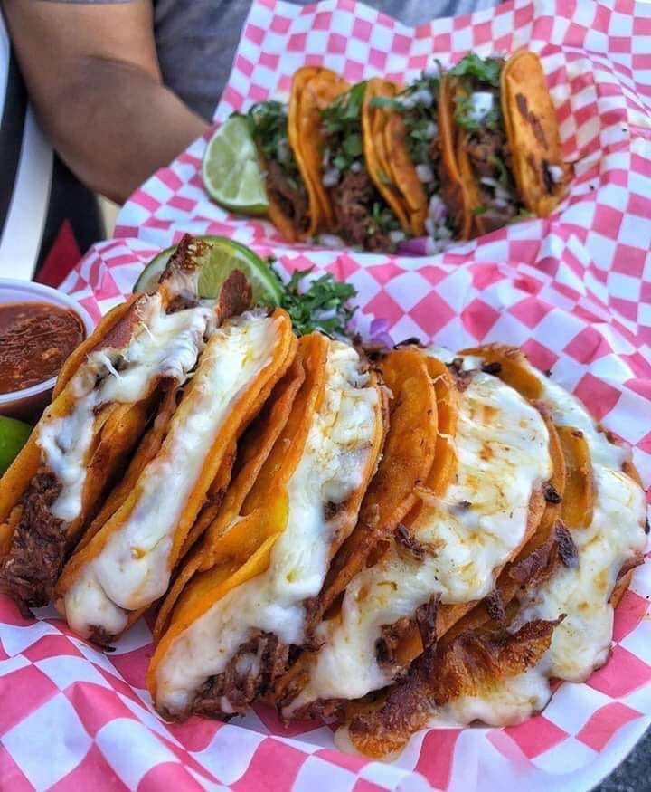 Yolys Tacos y Más Inc | restaurant | 1024 W Madison Ave, Arkansas City, KS 67005, USA | 6205067985 OR +1 620-506-7985