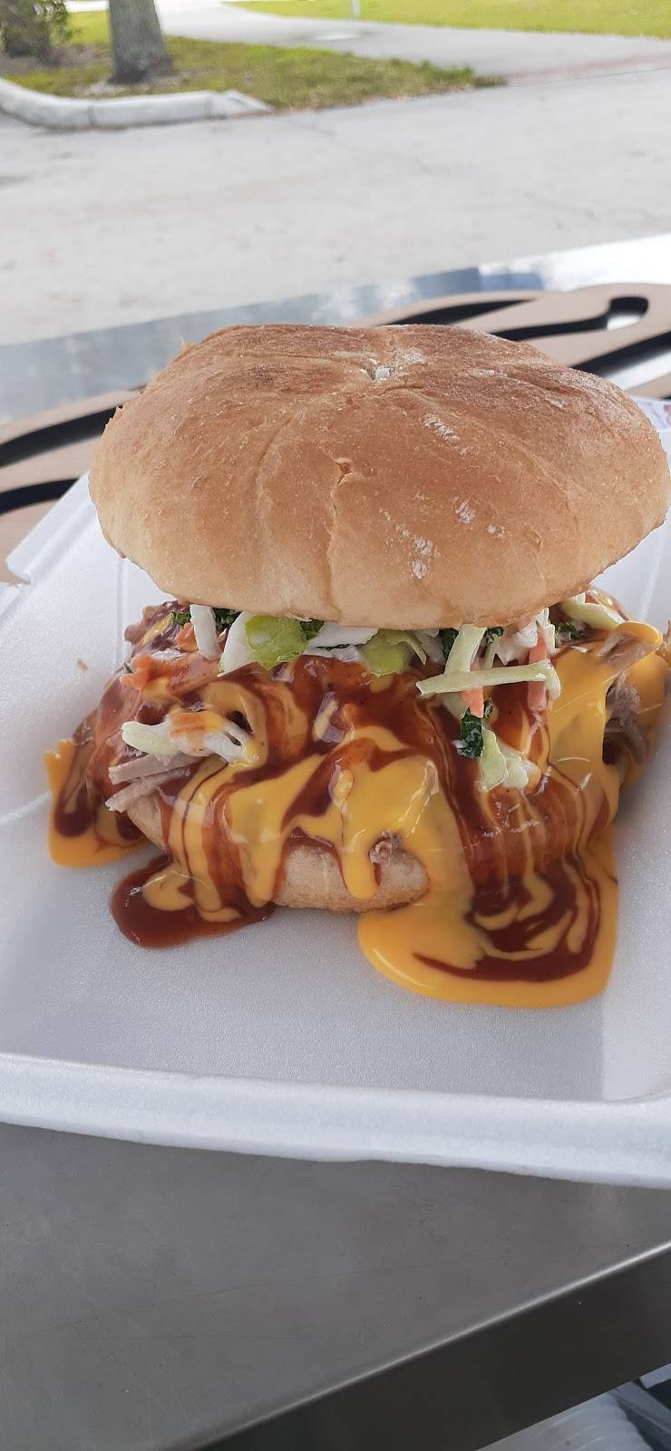 The Dog Pound | meal takeaway | 2520 NE Dixie Hwy, Jensen Beach, FL 34957, USA | 5049201418 OR +1 504-920-1418