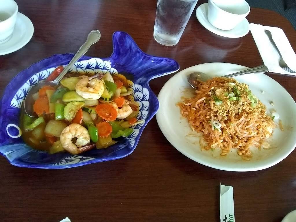 Thai House Restaurant | restaurant | 187 Telegraph Rd, Bellingham, WA 98226, USA | 3607345111 OR +1 360-734-5111