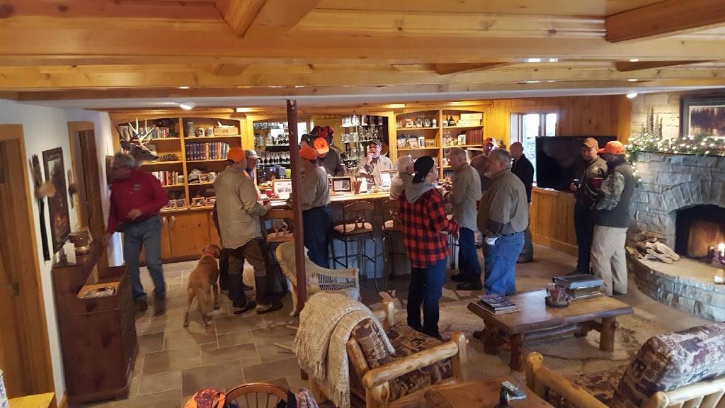 Creve Coeur Club of Peoria | restaurant | 456 Fulton St # 186, Peoria, IL 61602, USA | 3096722267 OR +1 309-672-2267