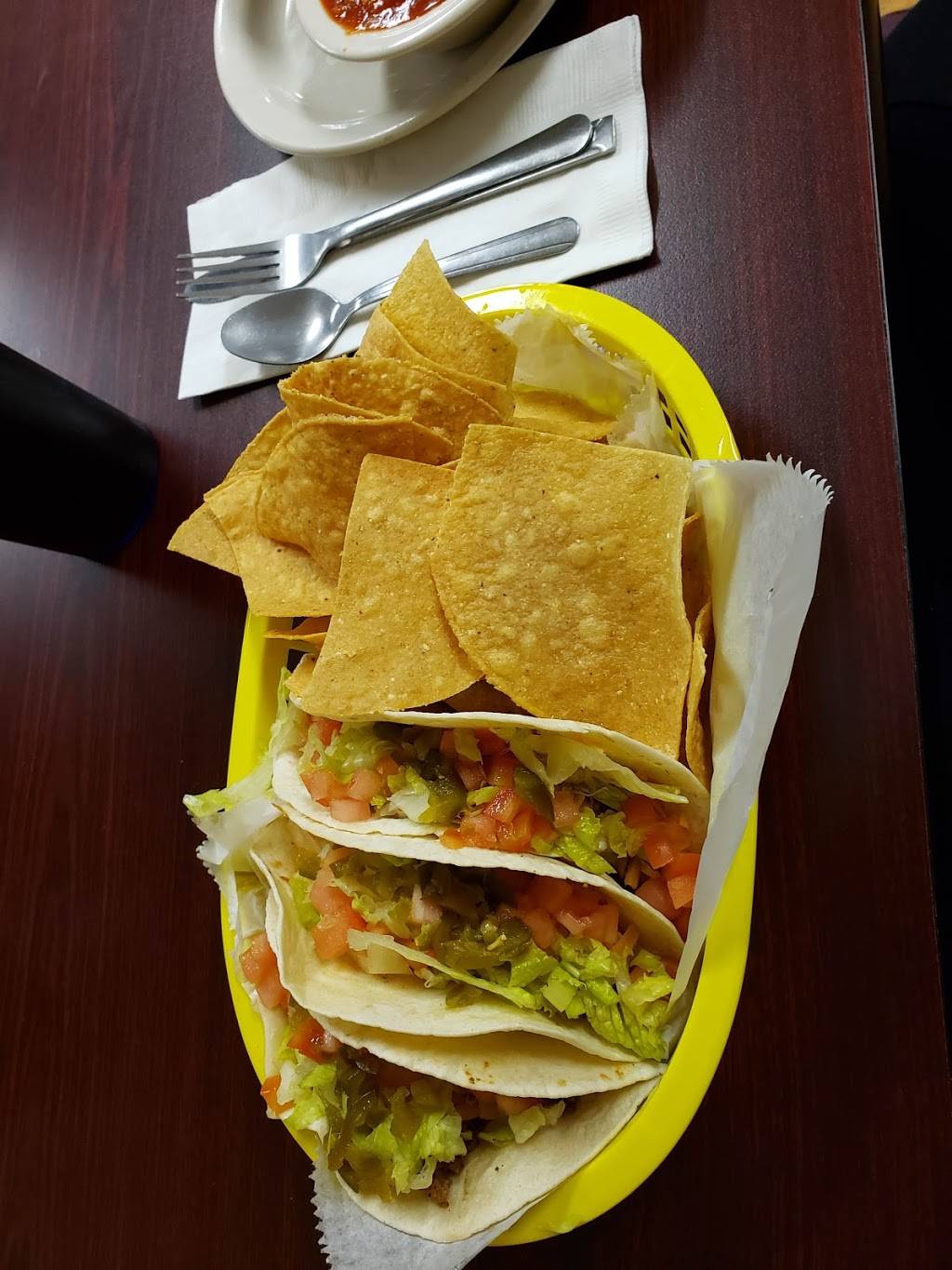 The Busted Yolk | restaurant | 11384 North St, Cato, NY 13033, USA | 3155675563 OR +1 315-567-5563