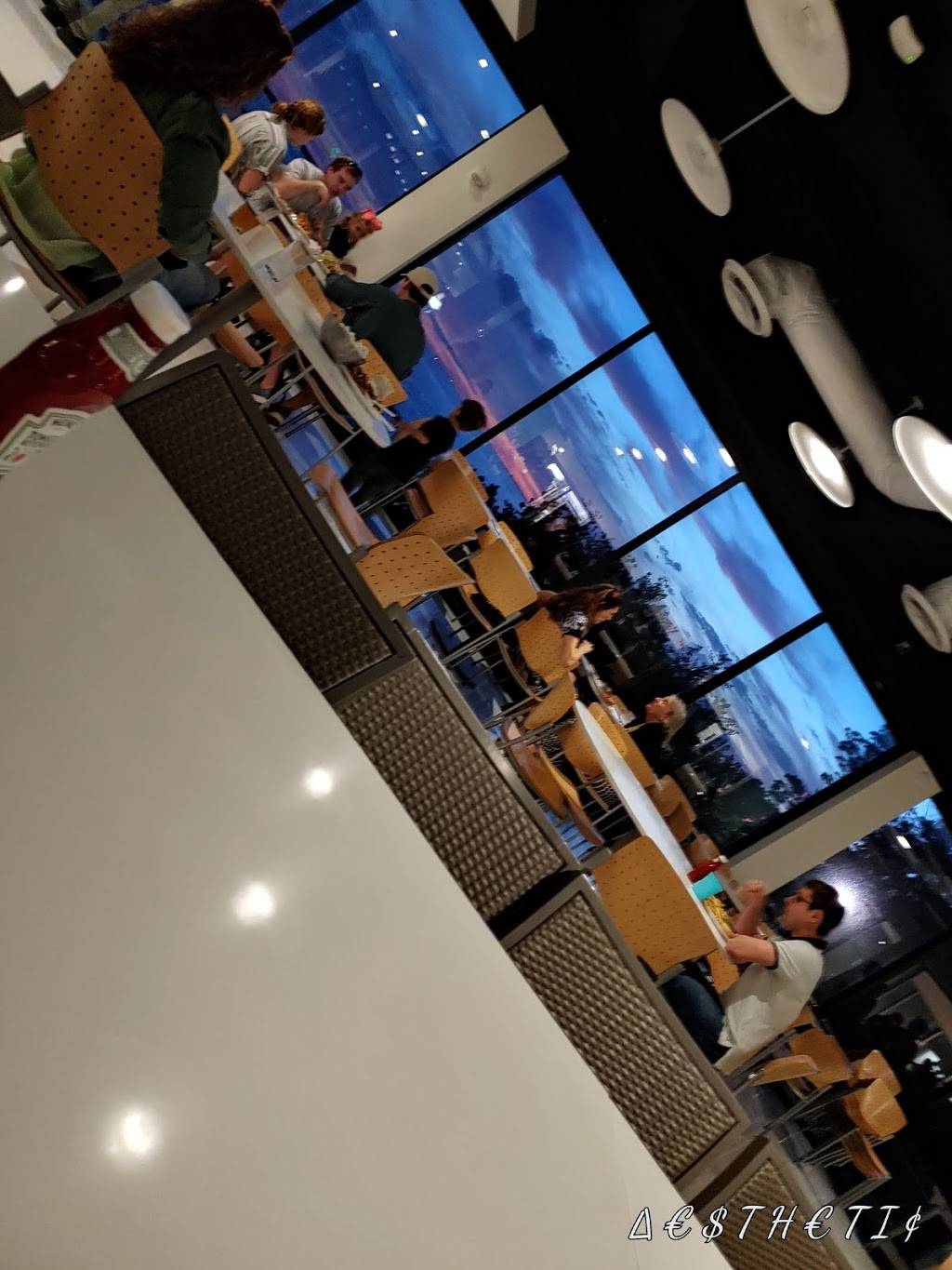 SALT Waterfront Restaurant | restaurant | 1031 4600 Rickenbacker Causeway, Miami, FL 33149, USA | 7866606749 OR +1 786-660-6749