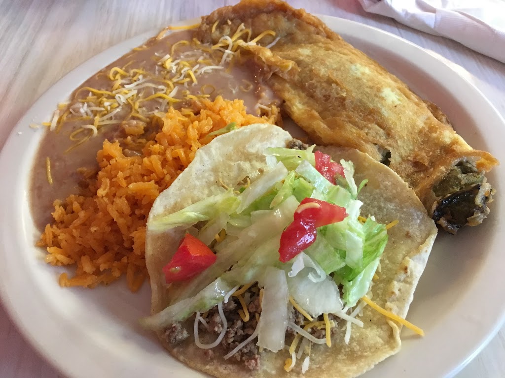 La Cocina Real | restaurant | 140 N Linden St, Lamoni, IA 50140, USA | 6417847504 OR +1 641-784-7504