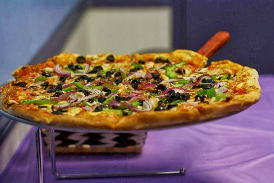 Park Pizza And Cream | restaurant | 7600 Forbes Ave, Pittsburgh, PA 15221, USA | 4128713922 OR +1 412-871-3922