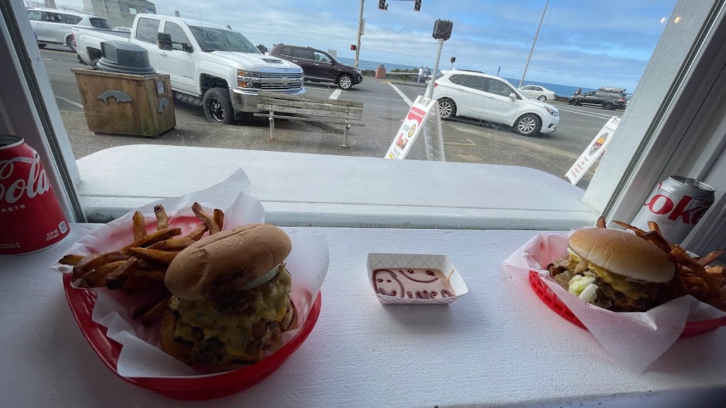 HWY 101 Burger Depoe Bay | restaurant | 106 US-101, Depoe Bay, OR 97341, USA | 5419214647 OR +1 541-921-4647