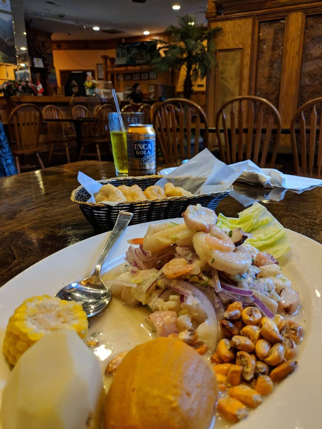 Mily & Lalo Restaurant | restaurant | 3210 N Sharon Amity Rd, Charlotte, NC 28205, USA | 7044492089 OR +1 704-449-2089