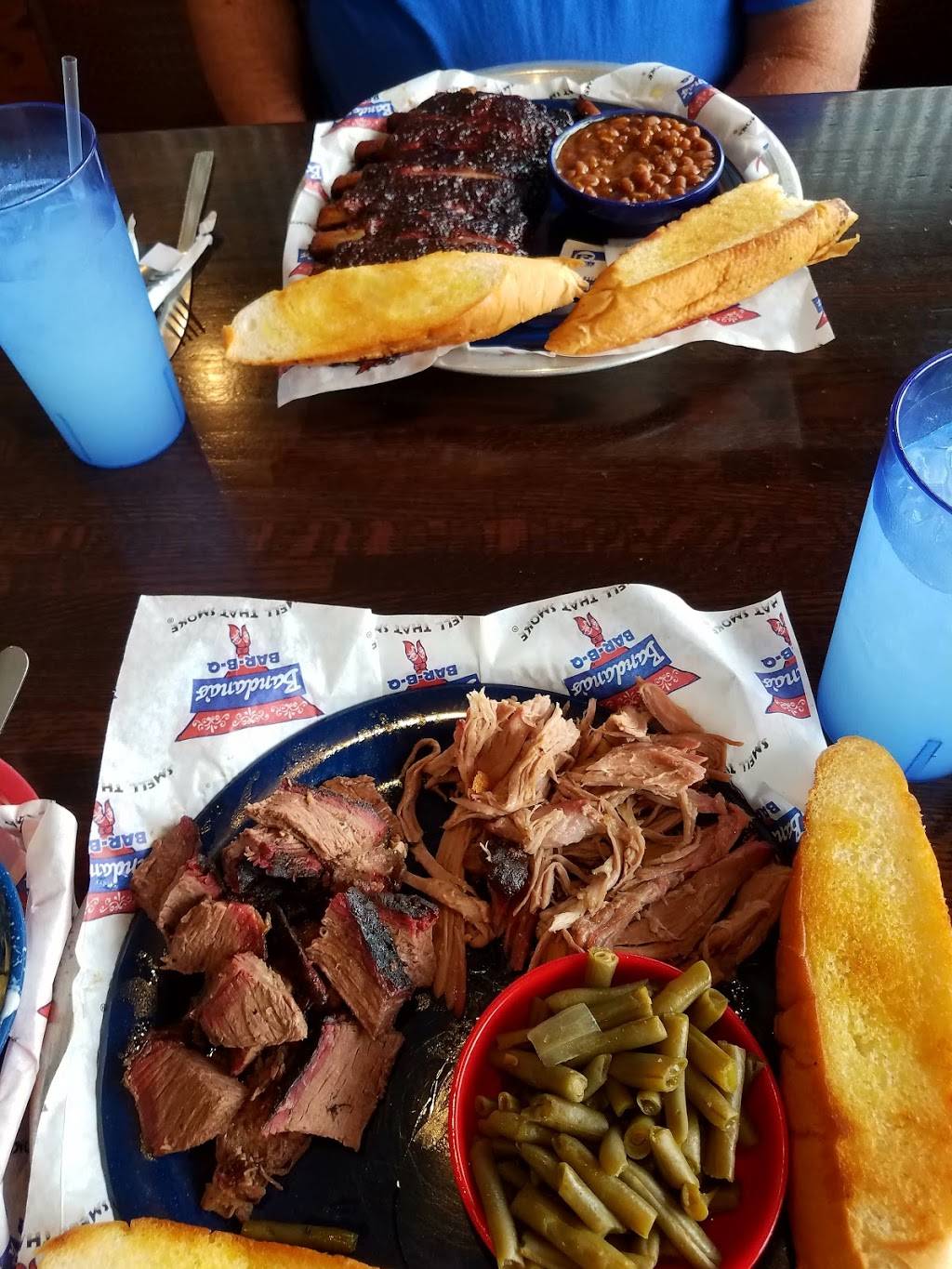 Bandanas Bar-B-Q | restaurant | 3707 1st Ave SE, Cedar Rapids, IA 52402, USA | 3194326473 OR +1 319-432-6473