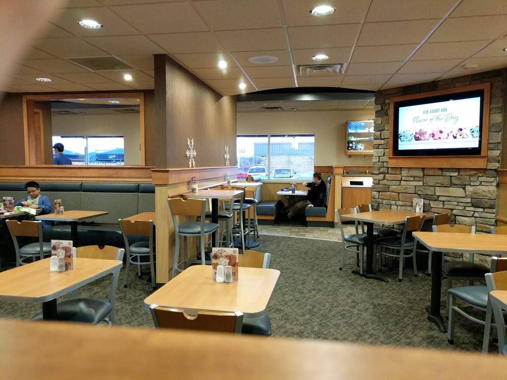 Culvers | restaurant | 6031 W Layton Ave, Greenfield, WI 53220, USA | 4145095262 OR +1 414-509-5262