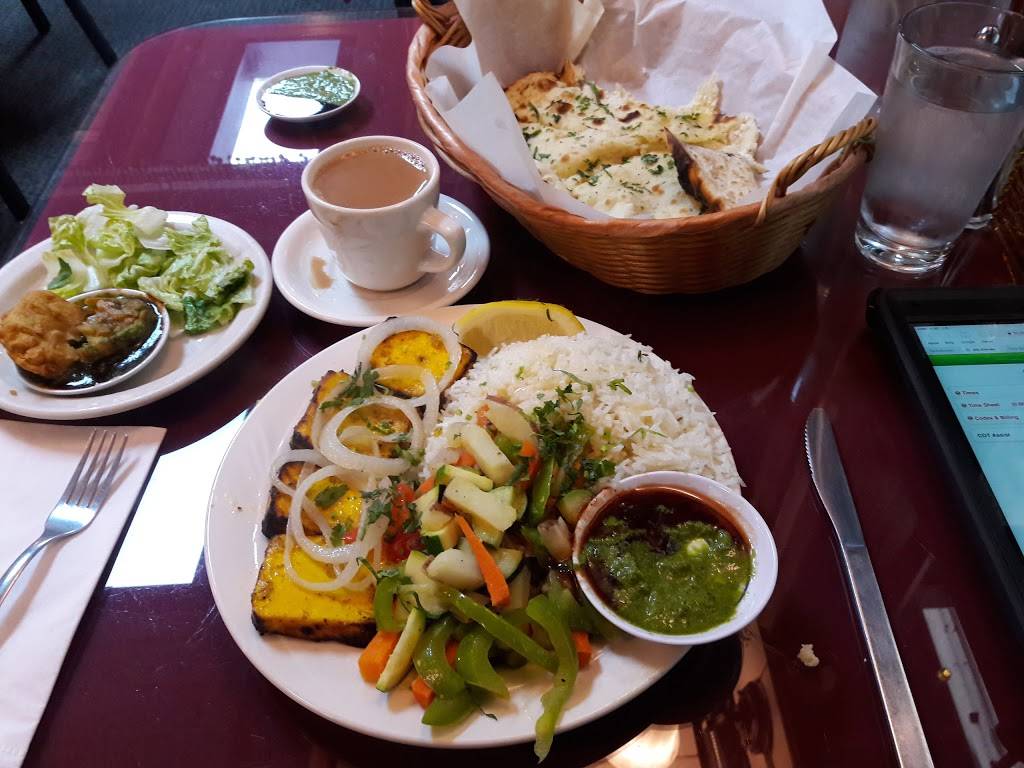 Taste of India | restaurant | 5517 Roosevelt Way NE, Seattle, WA 98105, USA | 2065281575 OR +1 206-528-1575