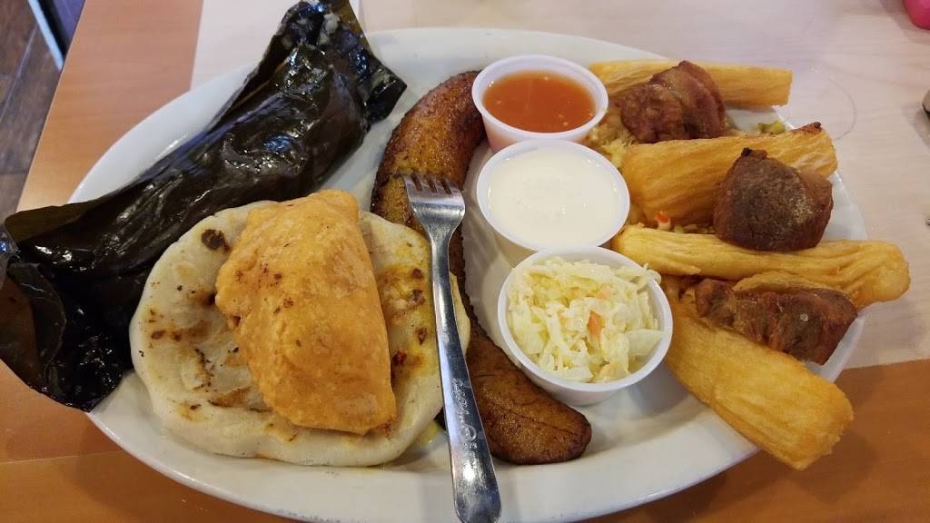 Market Latina | restaurant | 233 NE 28th St, Fort Worth, TX 76164, USA | 8176254400 OR +1 817-625-4400