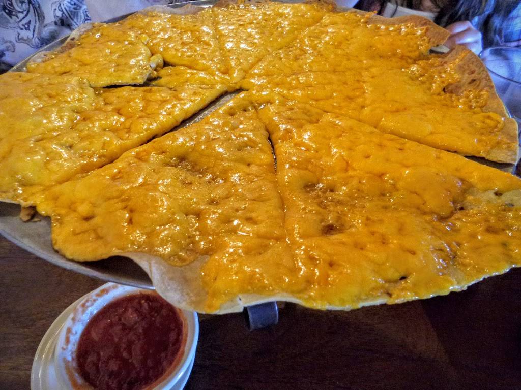 La Casita De Molina | restaurant | 3220 W Valencia Rd, Tucson, AZ 85746, USA | 5208838152 OR +1 520-883-8152