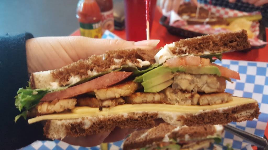 DC Vegetarian | restaurant | 5026 SE Division St, Portland, OR 97206, USA | 5033743388 OR +1 503-374-3388