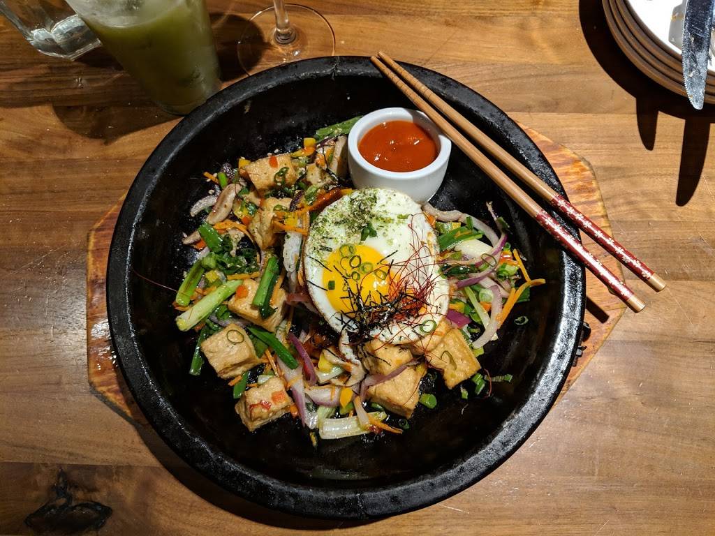 Surisan | restaurant | 505 Beach St, San Francisco, CA 94133, USA | 4157718449 OR +1 415-771-8449