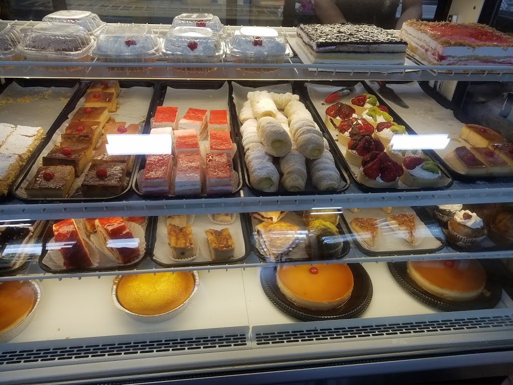 Café Madrid Deli & Bakery | cafe | 4502 Curry Ford Rd, Orlando, FL 32812, USA | 4077042698 OR +1 407-704-2698