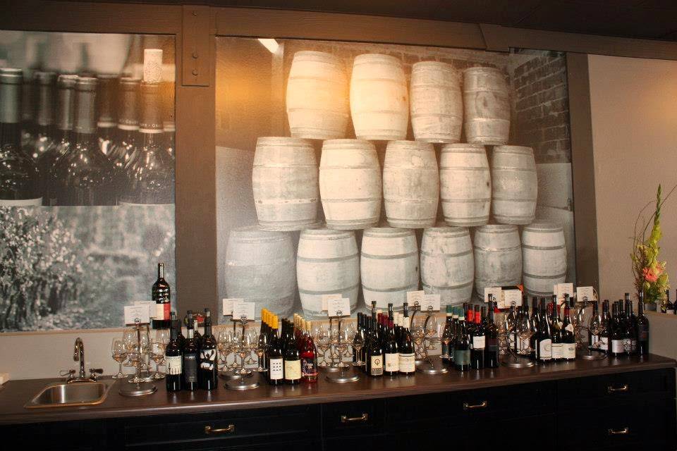 Capri Cellars | restaurant | 88 Front St S, Issaquah, WA 98027, USA | 4253694289 OR +1 425-369-4289