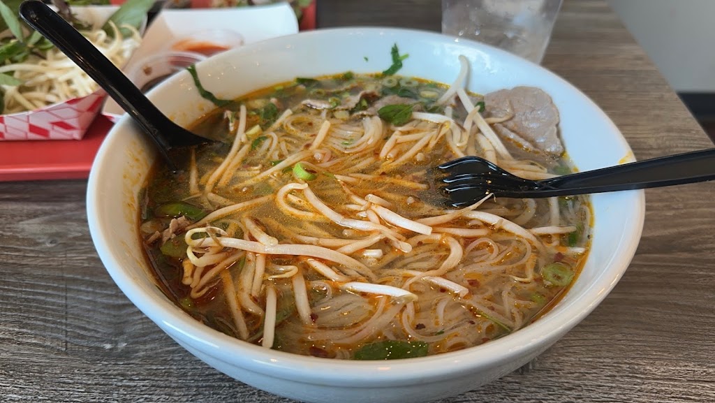 Cafe Trang Bistro Daybreak | restaurant | 5398 W Daybreak Pkwy #B1, South Jordan, UT 84009, USA | 8018784298 OR +1 801-878-4298