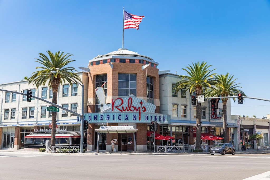 Rubys Diner | restaurant | 215 S Brea Blvd Ste 103 Ste 103, Brea, CA 92821, USA | 5626897829 OR +1 562-689-7829