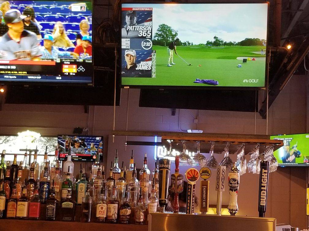 Cross Eyed Cricket Peoria | restaurant | 28615 N El Mirage Rd, Peoria, AZ 85383, USA | 6233884995 OR +1 623-388-4995