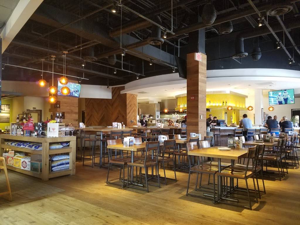 California Pizza Kitchen at Willow Bend | restaurant | 6121 W Park Blvd d126, Plano, TX 75093, USA | 4693660060 OR +1 469-366-0060