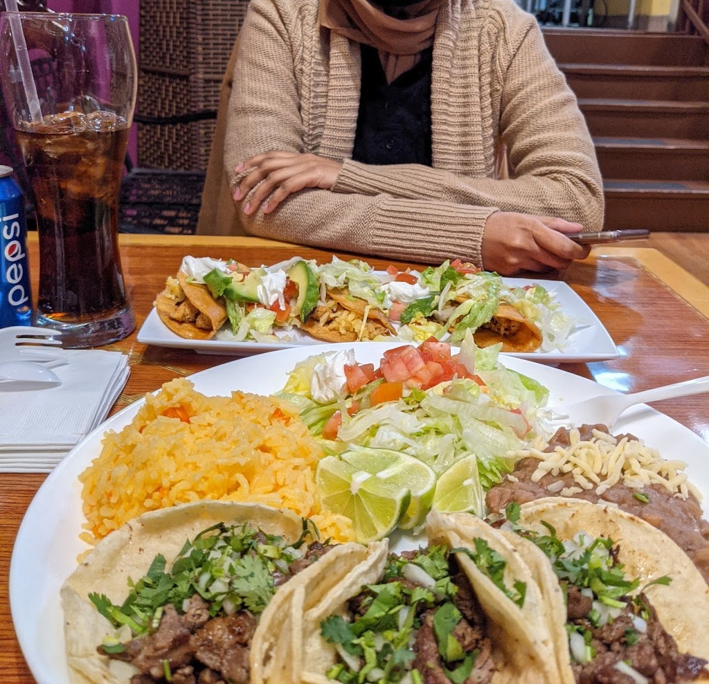 Halal Taco | restaurant | 4431 N Broadway, Chicago, IL 60640, USA | 7738576003 OR +1 773-857-6003
