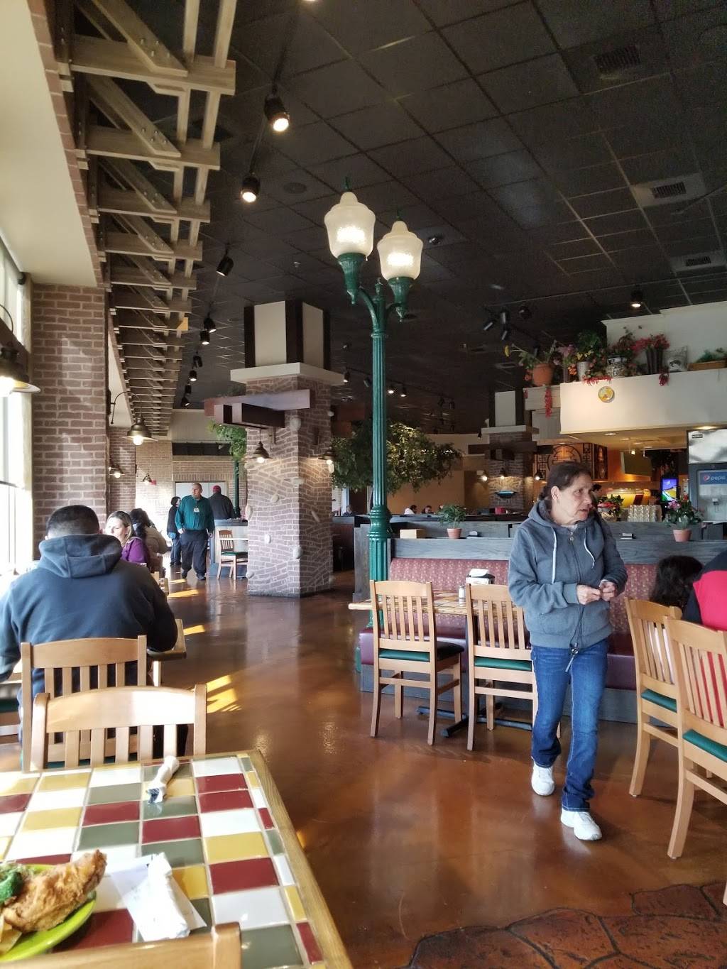 California Market Buffet | restaurant | 711 Lucky Ln, Coarsegold, CA 93614, USA | 8667946946 OR +1 866-794-6946