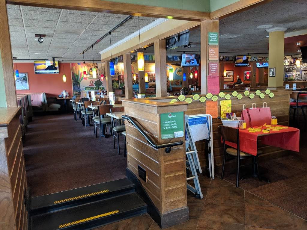 Applebees Grill + Bar | restaurant | 1421 Town Center Blvd Suite B-10, Brunswick, OH 44212, USA | 3302206189 OR +1 330-220-6189