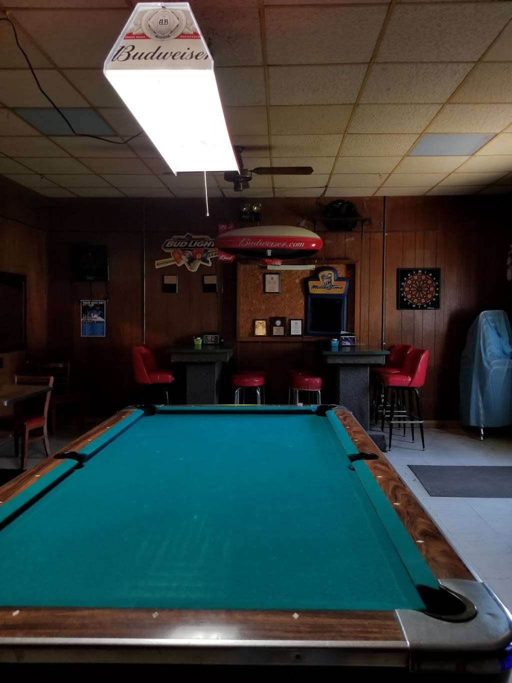 Phillips Station | restaurant | 210 Main St, St David, IL 61563, USA | 3096682250 OR +1 309-668-2250