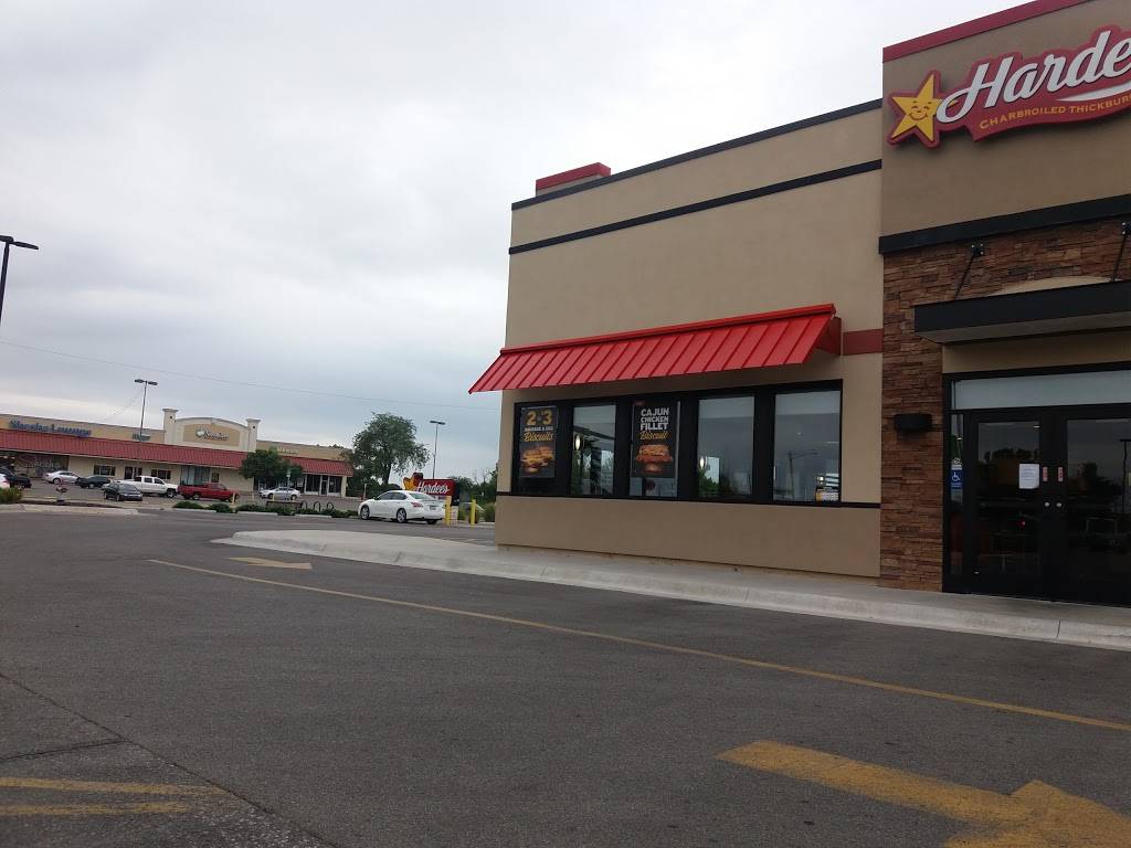Hardees | restaurant | 2053 N Amidon Ave, Wichita, KS 67203, USA | 3164255393 OR +1 316-425-5393