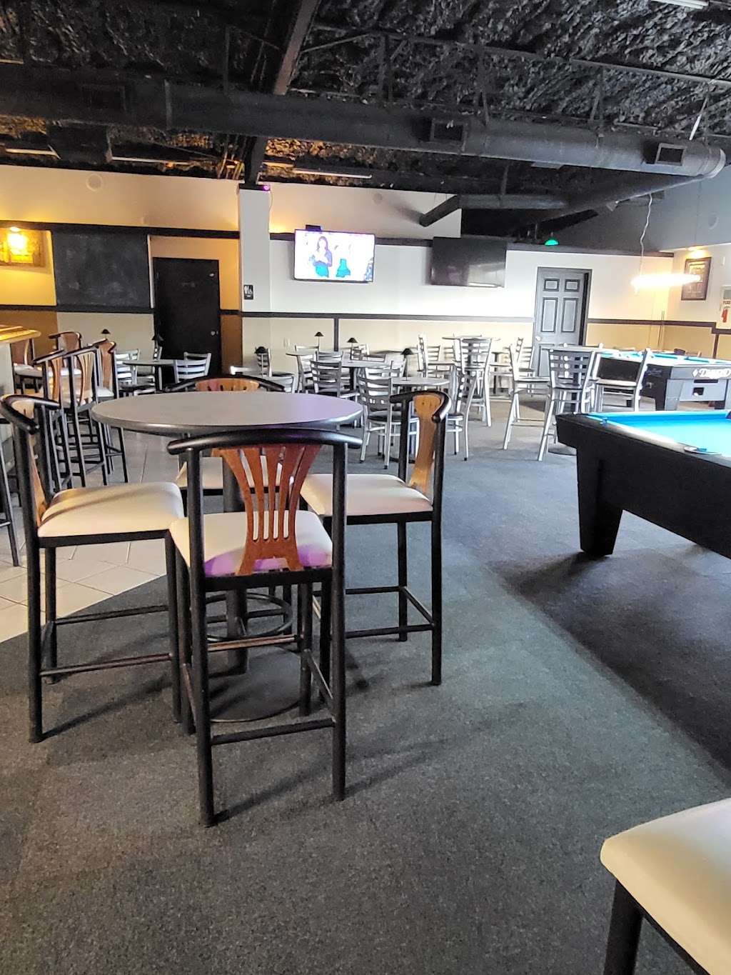 The Break Room | restaurant | 2727 Joan Ave, Panama City, FL 32408, USA | 8505888310 OR +1 850-588-8310