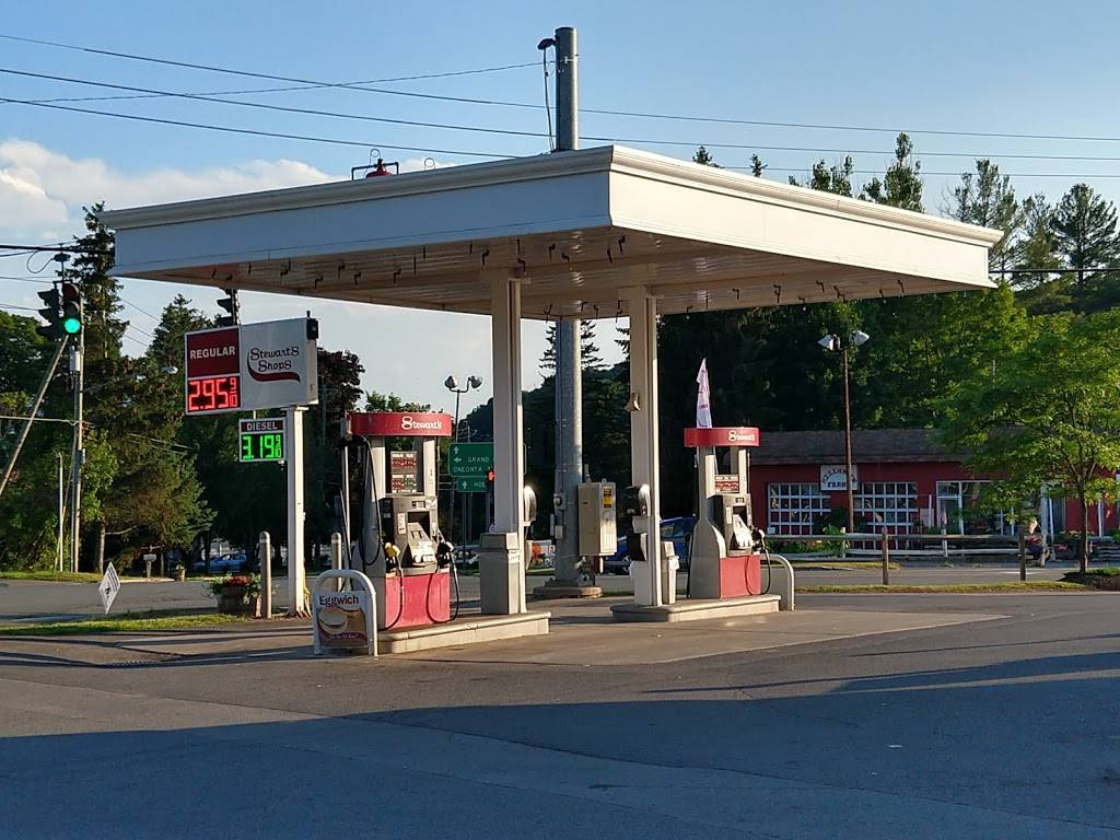 Stewarts Shops | meal takeaway | 3 Lake St, Stamford, NY 12167, USA | 6076523516 OR +1 607-652-3516