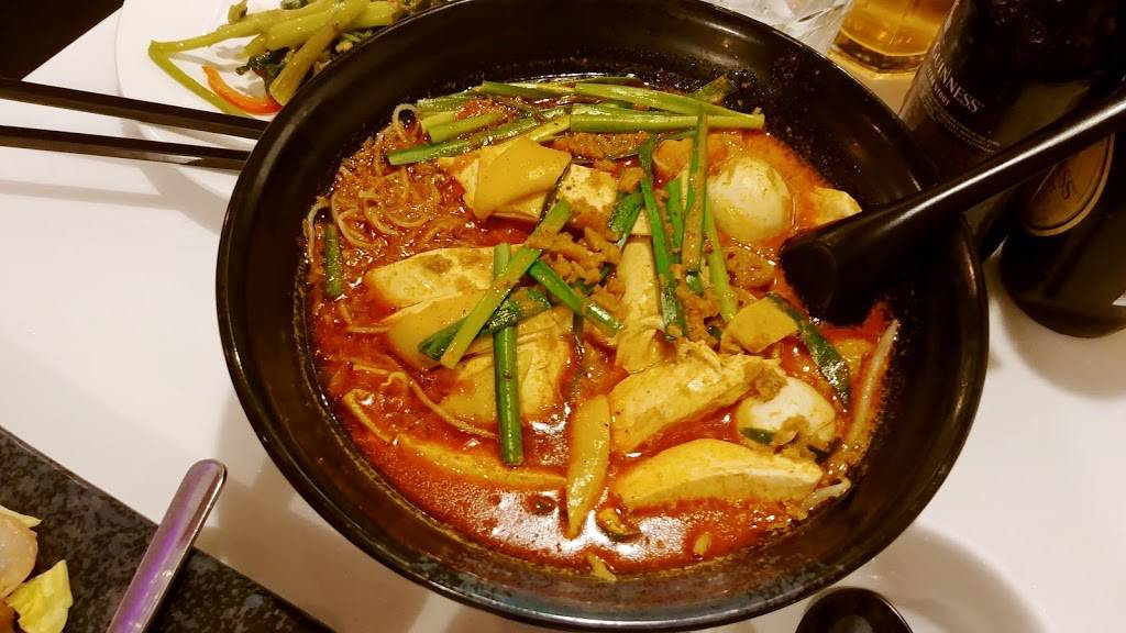 House Malaysian | restaurant | 634 Gorge Rd, Cliffside Park, NJ 07010, USA | 2013138880 OR +1 201-313-8880