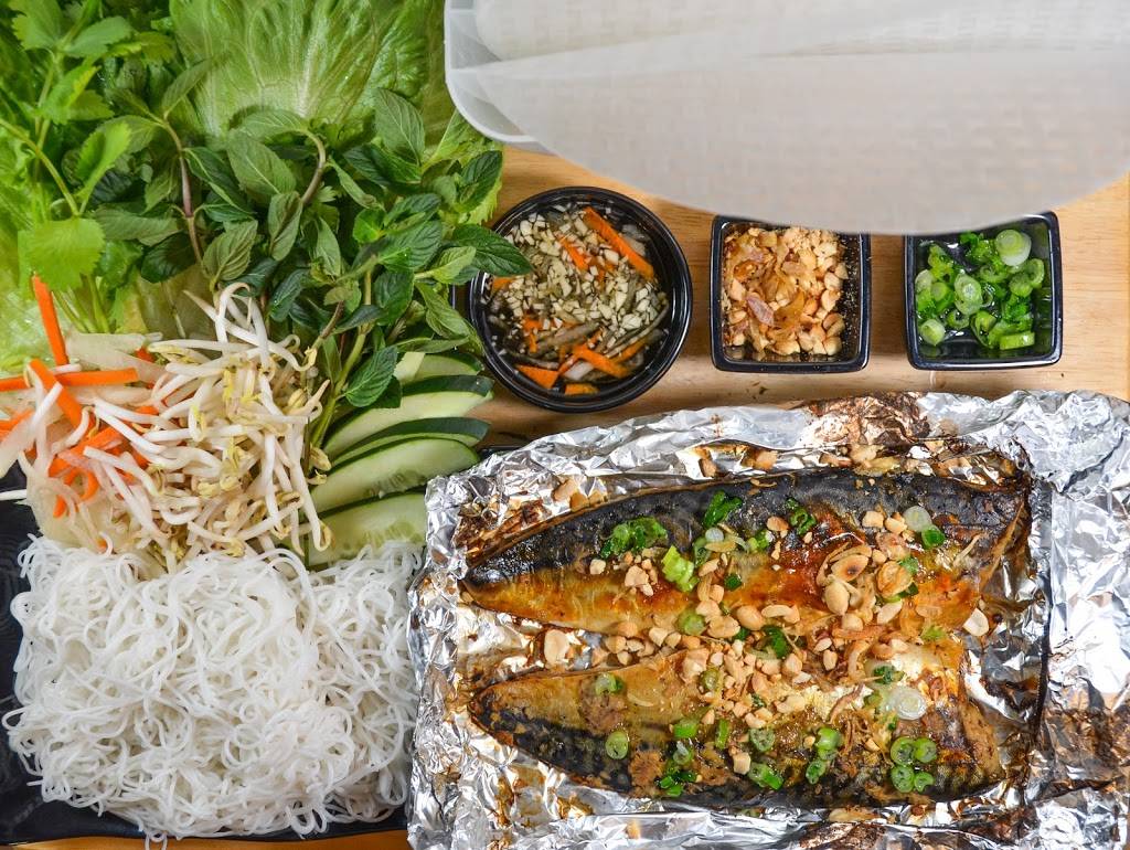 Pho 21 | restaurant | 8134 E 21st St, Indianapolis, IN 46219, USA | 3174385353 OR +1 317-438-5353