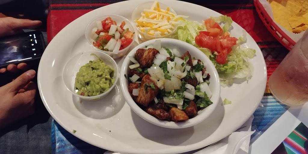 Casa Linda | restaurant | 701 N Congress Ave, Boynton Beach, FL 33426, USA | 5617348644 OR +1 561-734-8644