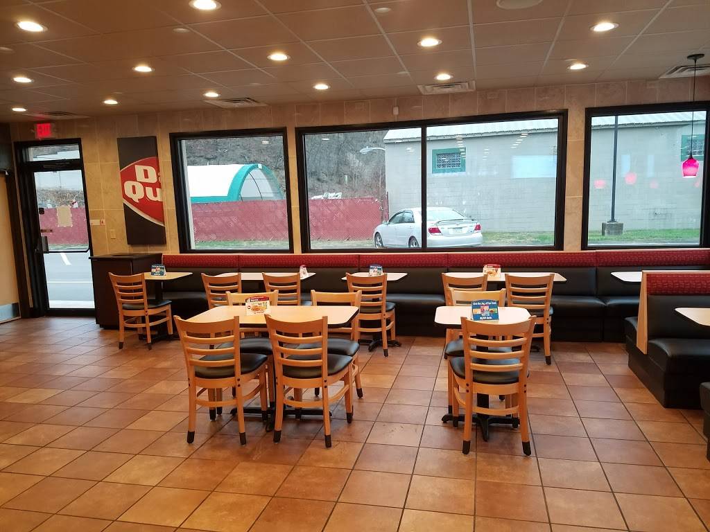 Dairy Queen Grill & Chill | restaurant | 305 Greensburg Rd, New Kensington, PA 15068, USA | 7243373370 OR +1 724-337-3370