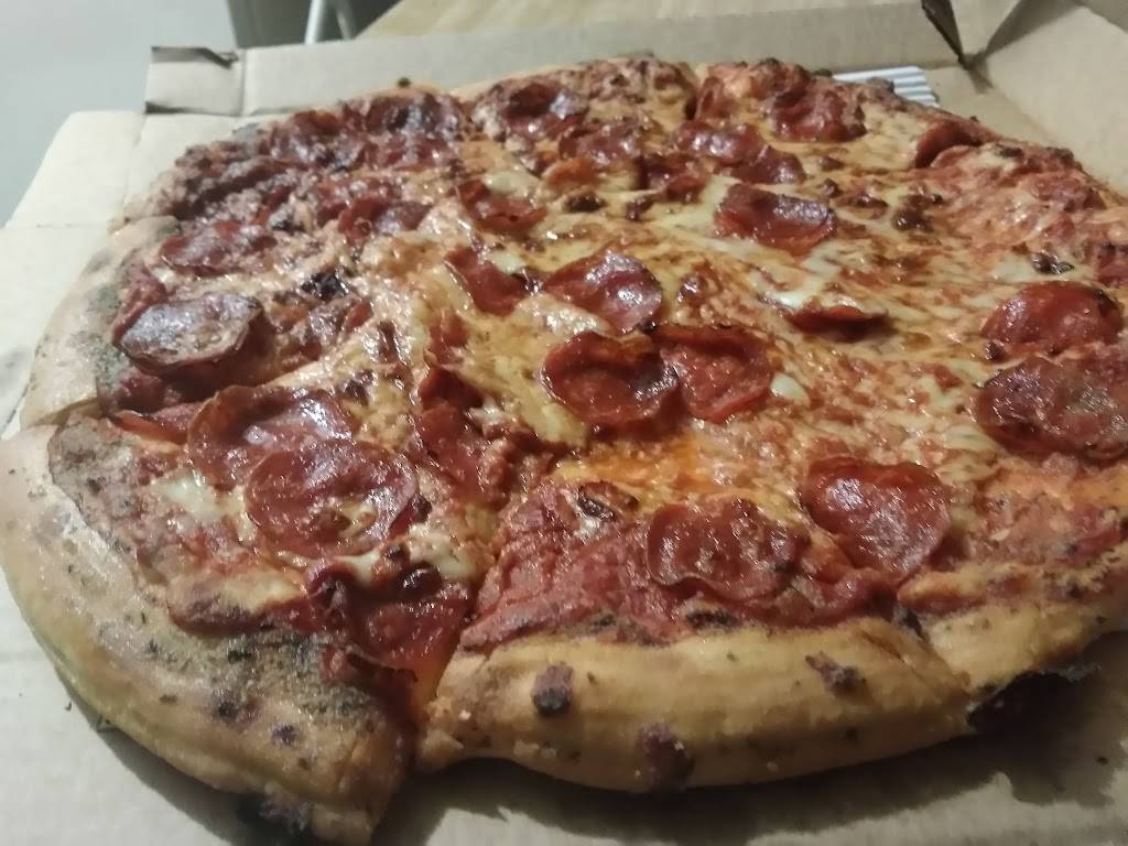 Pizza Hut | restaurant | 5526 Turney Rd, Cleveland, OH 44125, USA | 2166639221 OR +1 216-663-9221