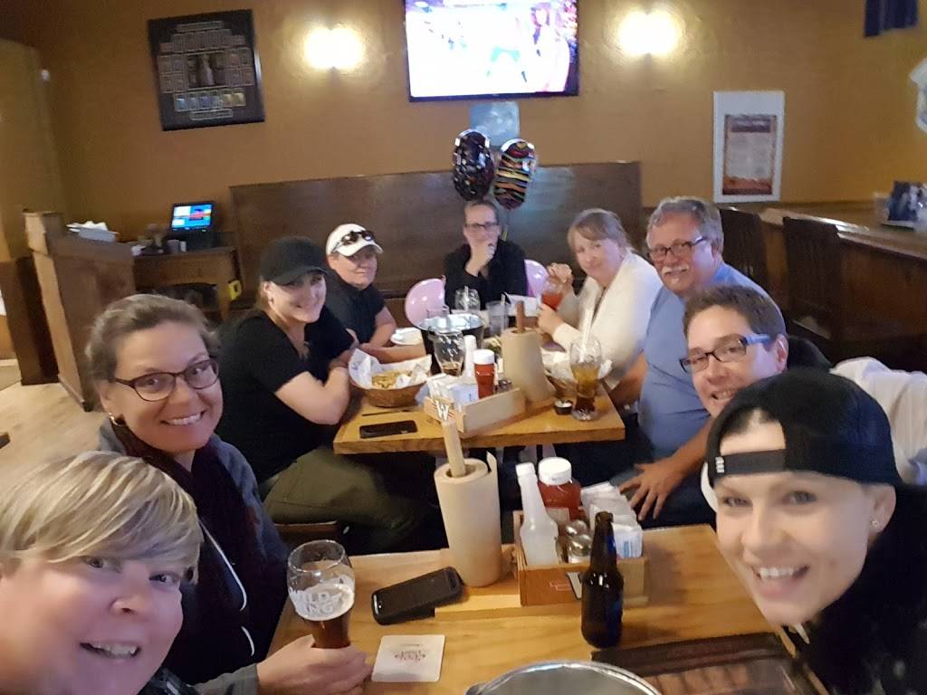 Wild Wing | restaurant | 1070 Innisfil Beach Rd #2, Innisfil, ON L9S 4T9, Canada | 7054318325 OR +1 705-431-8325