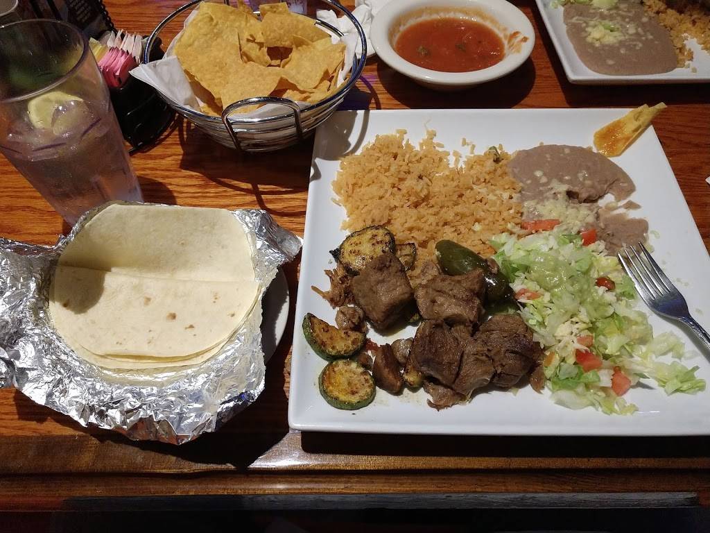 El Mazatlan Restaurant | restaurant | 3521 Dahlia Way, Bowling Green, KY 42101, USA | 2709011530 OR +1 270-901-1530