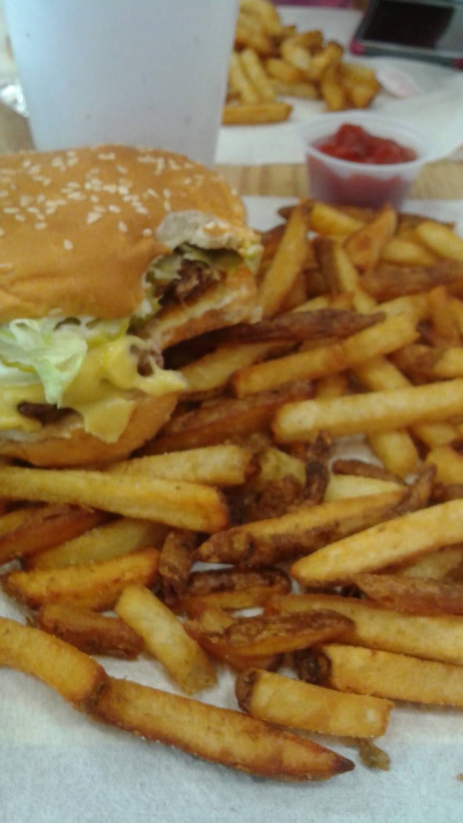 Five Guys | meal takeaway | 12640 S Cleveland Ave #201, Fort Myers, FL 33907, USA | 2399317608 OR +1 239-931-7608