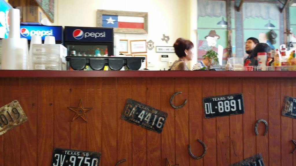 The Wing Shack | restaurant | 3260 Irving Blvd #100, Dallas, TX 75247, USA | 2146300100 OR +1 214-630-0100