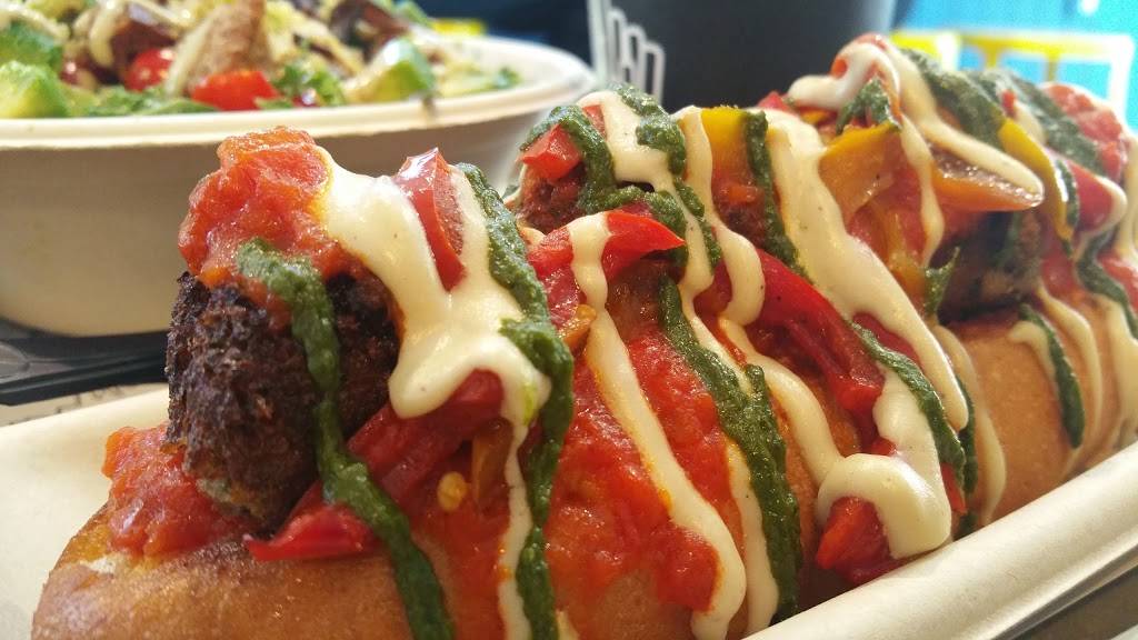 by CHLOE. Silver Lake | restaurant | 2520 Glendale Blvd, Los Angeles, CA 90039, USA | 4246757617 OR +1 424-675-7617