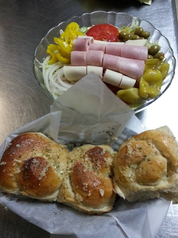 Luigis Italian Restaurant | restaurant | 2814 David Walker Dr, Eustis, FL 32726, USA | 3525081515 OR +1 352-508-1515