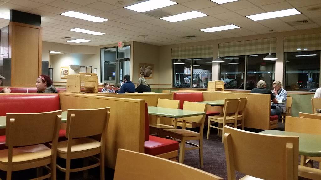 Wendys | restaurant | 1916 Rees St, Breaux Bridge, LA 70517, USA | 3373149294 OR +1 337-314-9294