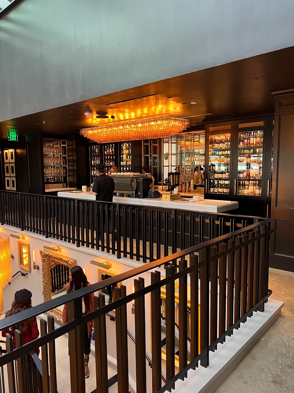 RH Rooftop Restaurant Dallas | restaurant | 3133 Knox St, Dallas, TX 75205, USA | 2145207255 OR +1 214-520-7255