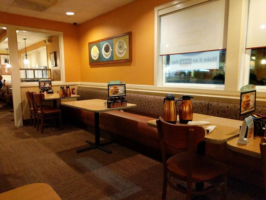 IHOP | restaurant | 2810 Wolf Creek Pkwy, Memphis, TN 38133, USA | 9012660400 OR +1 901-266-0400