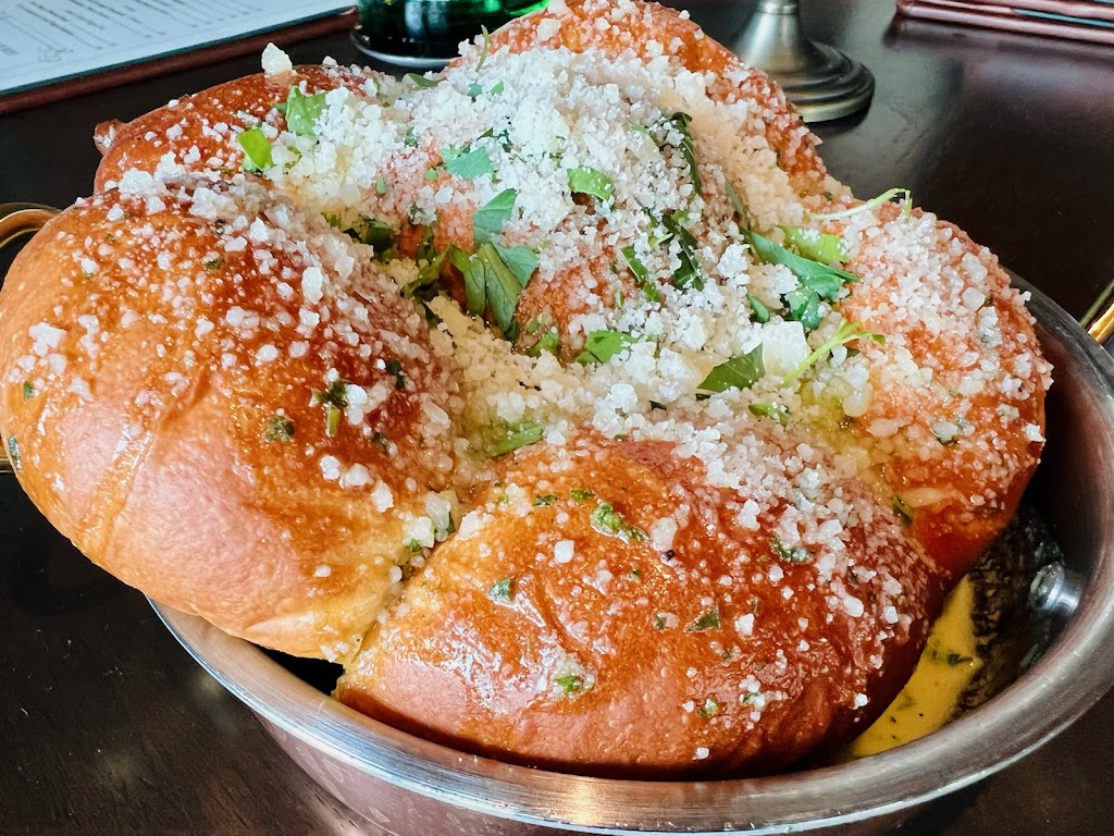 Carne Mare | restaurant | 300 12th Ave S, Nashville, TN 37203, USA | 6153799000 OR +1 615-379-9000